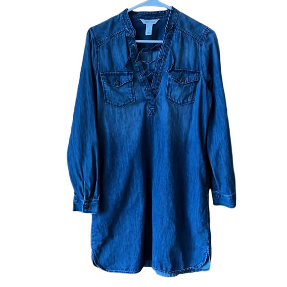 White House Black Market Dresses & Skirts - WHBM Denim Dress  - Size 4